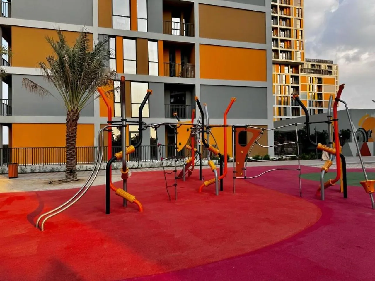 Modern 1-Bedroom Apartment In Family-Friendly Residence With Swimming Pool, Gym & Free Parking. Dubai