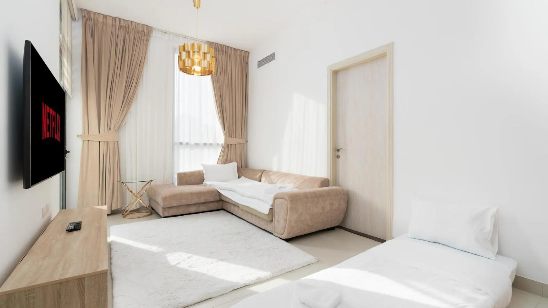 Modern 1-Bedroom Apartment In Family-Friendly Residence With Swimming Pool, Gym & Free Parking. Dubai