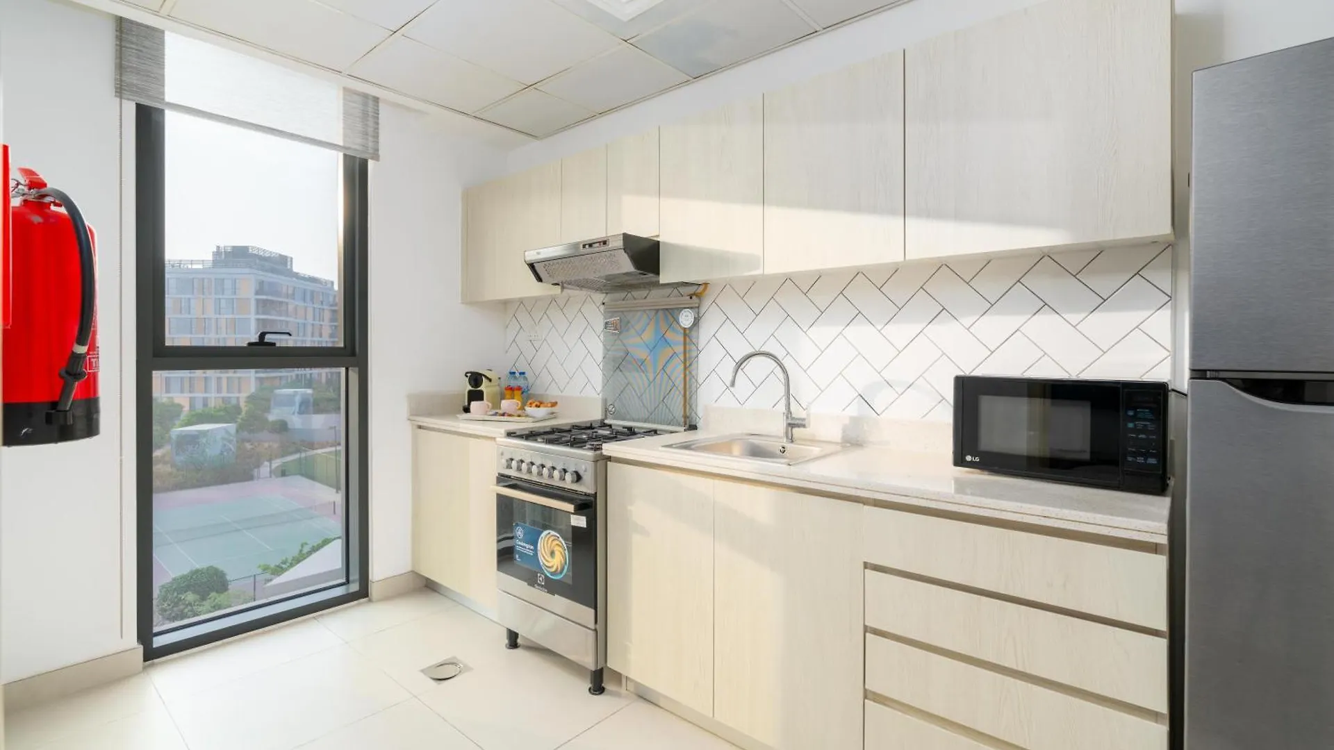 Modern 1-Bedroom Apartment In Family-Friendly Residence With Swimming Pool, Gym & Free Parking. Dubai